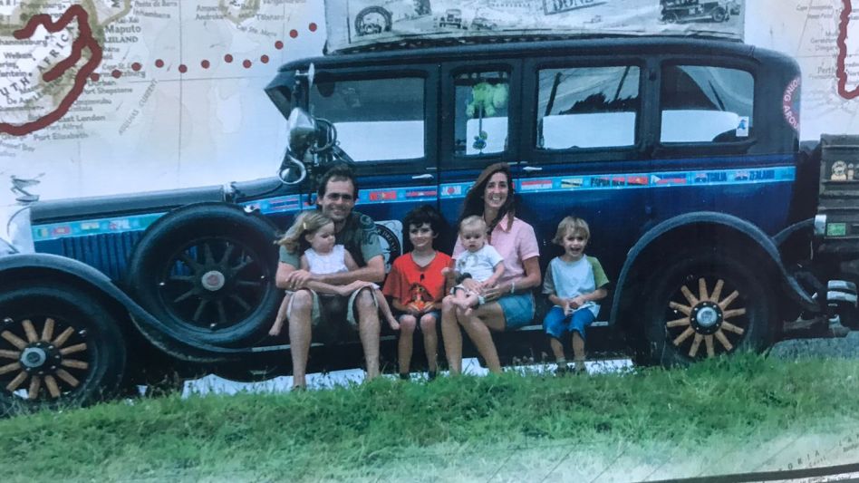 Un Viaje De Seis Meses De Argentina Hasta Alaska En Un Auto De 94 Años ...